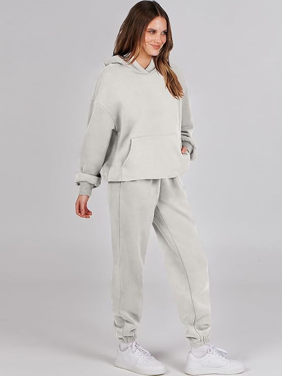 Emma – 2-teiliges Damen-Outfit, Kapuzen-Sweatshirt-Trainingsanzug